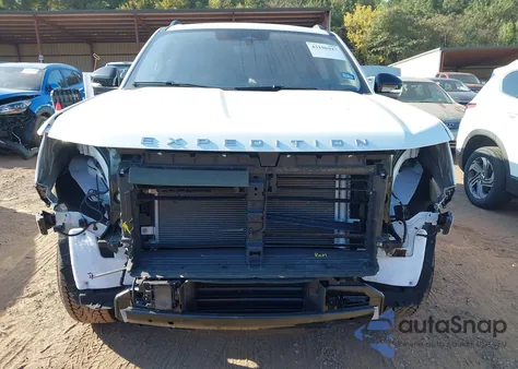 2025 Ford Expedition Active Max z USA, uszkodzony, nr VIN 1FMJK1J88SEA24315